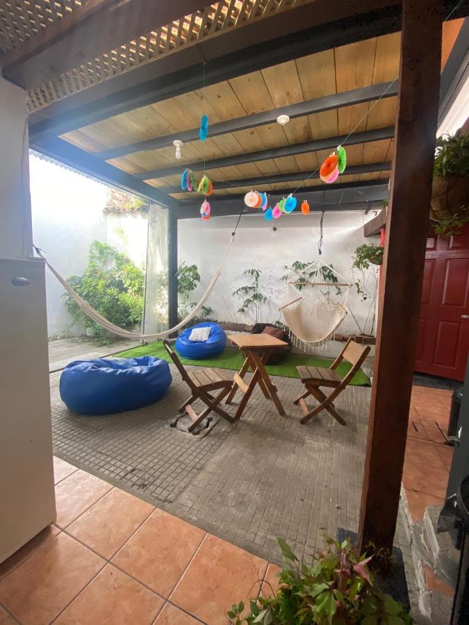 El Extranjero Hostal Antigua Exterior photo